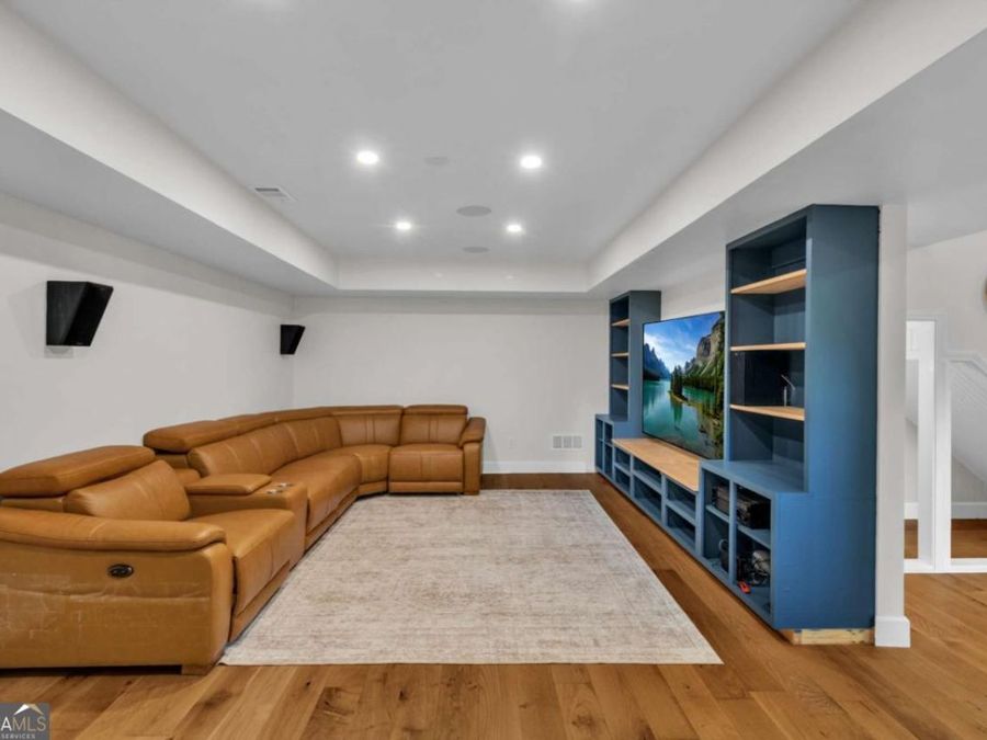 Property Image 53