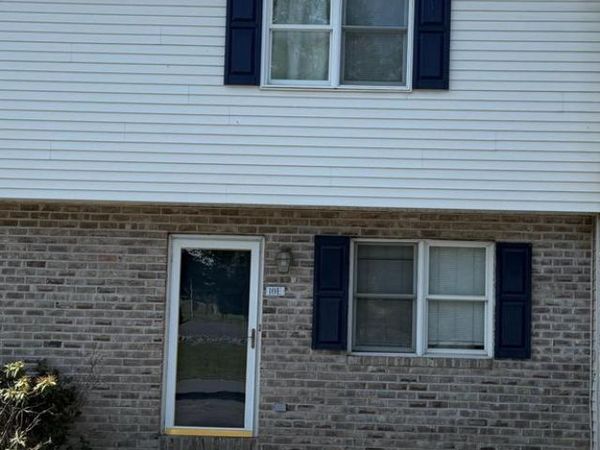 10E TAYLOR DRIVE , REEDSVILLE, PA 17084