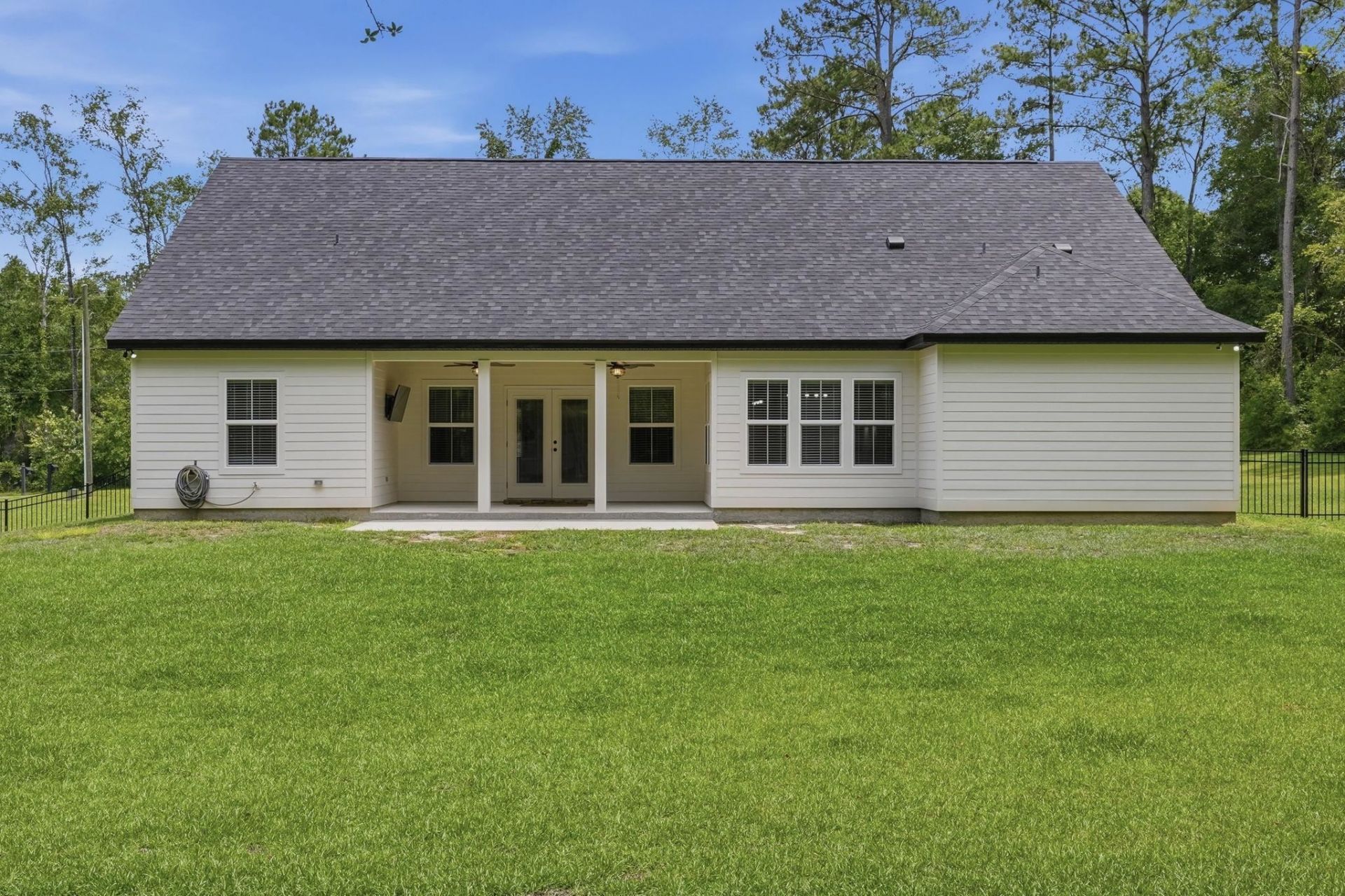 2049 Solomon Court , Tallahassee, FL 32308 Photo