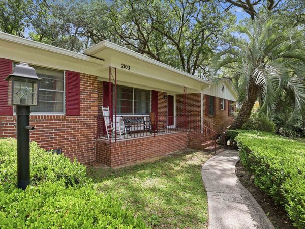 2103 Great Oak Drive, Tallahassee, FL 32303