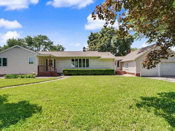 554 7th Street, Jesup, IA 50648
