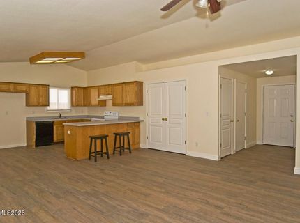 835 Columbine Drive, Fernley, NV 89408 Photo