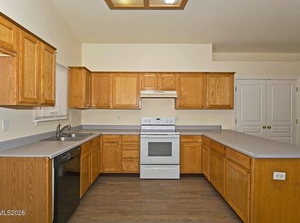 835 Columbine Drive, Fernley, NV 89408 Photo