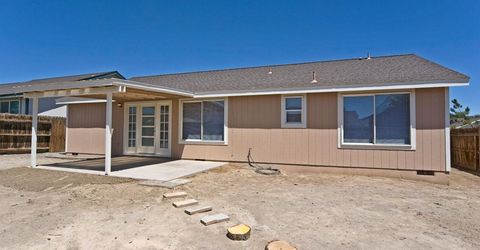 835 Columbine Drive, Fernley, NV 89408 Photo
