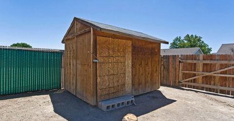835 Columbine Drive, Fernley, NV 89408 Photo