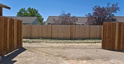 835 Columbine Drive, Fernley, NV 89408 Photo