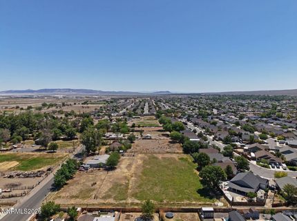 835 Columbine Drive, Fernley, NV 89408 Photo