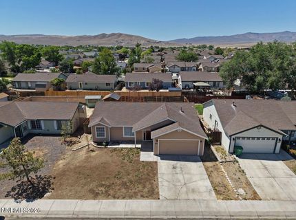 835 Columbine Drive, Fernley, NV 89408 Photo