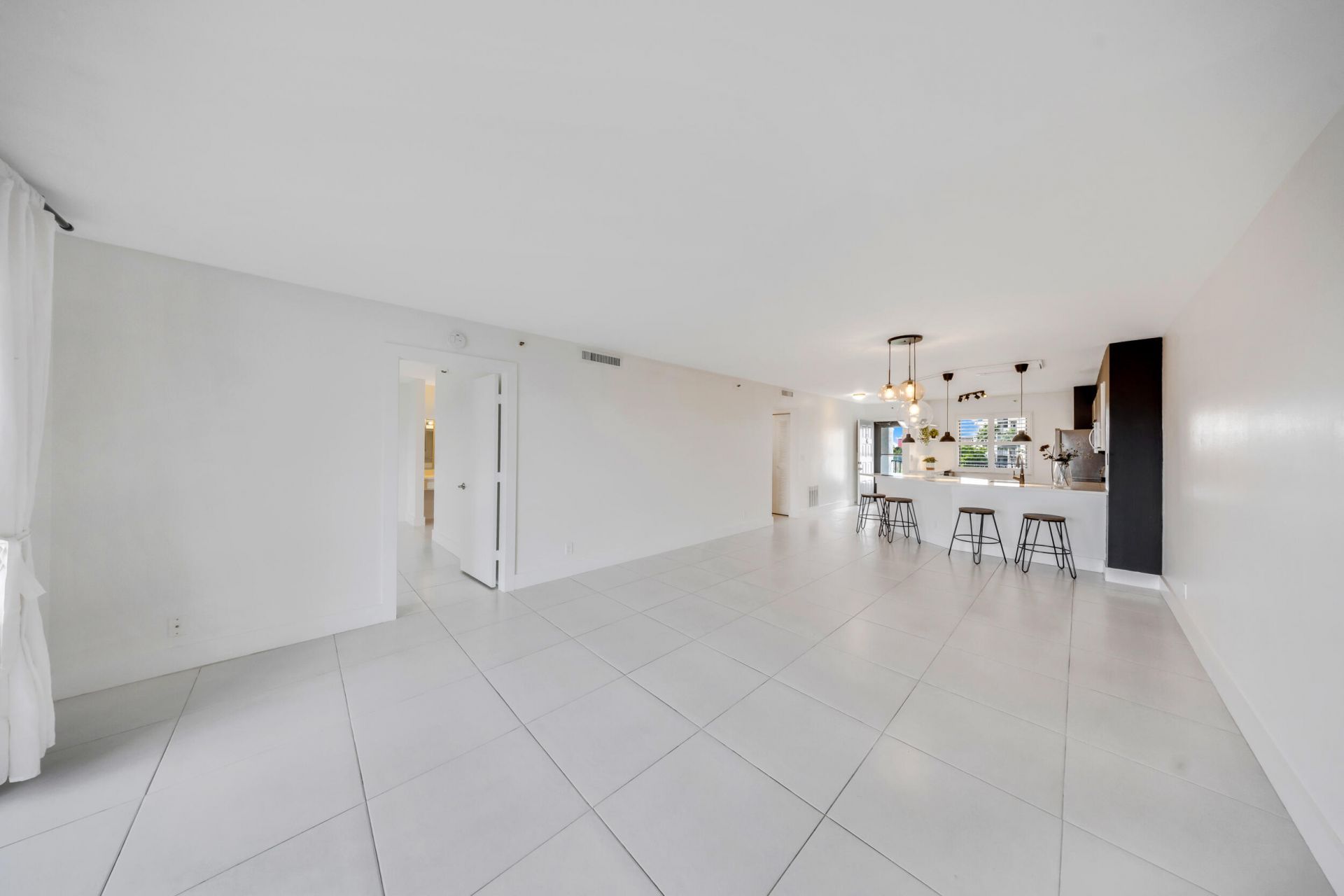 2217 Cypress Island Drive, Unit 602, Pompano Beach, FL 33069 Photo