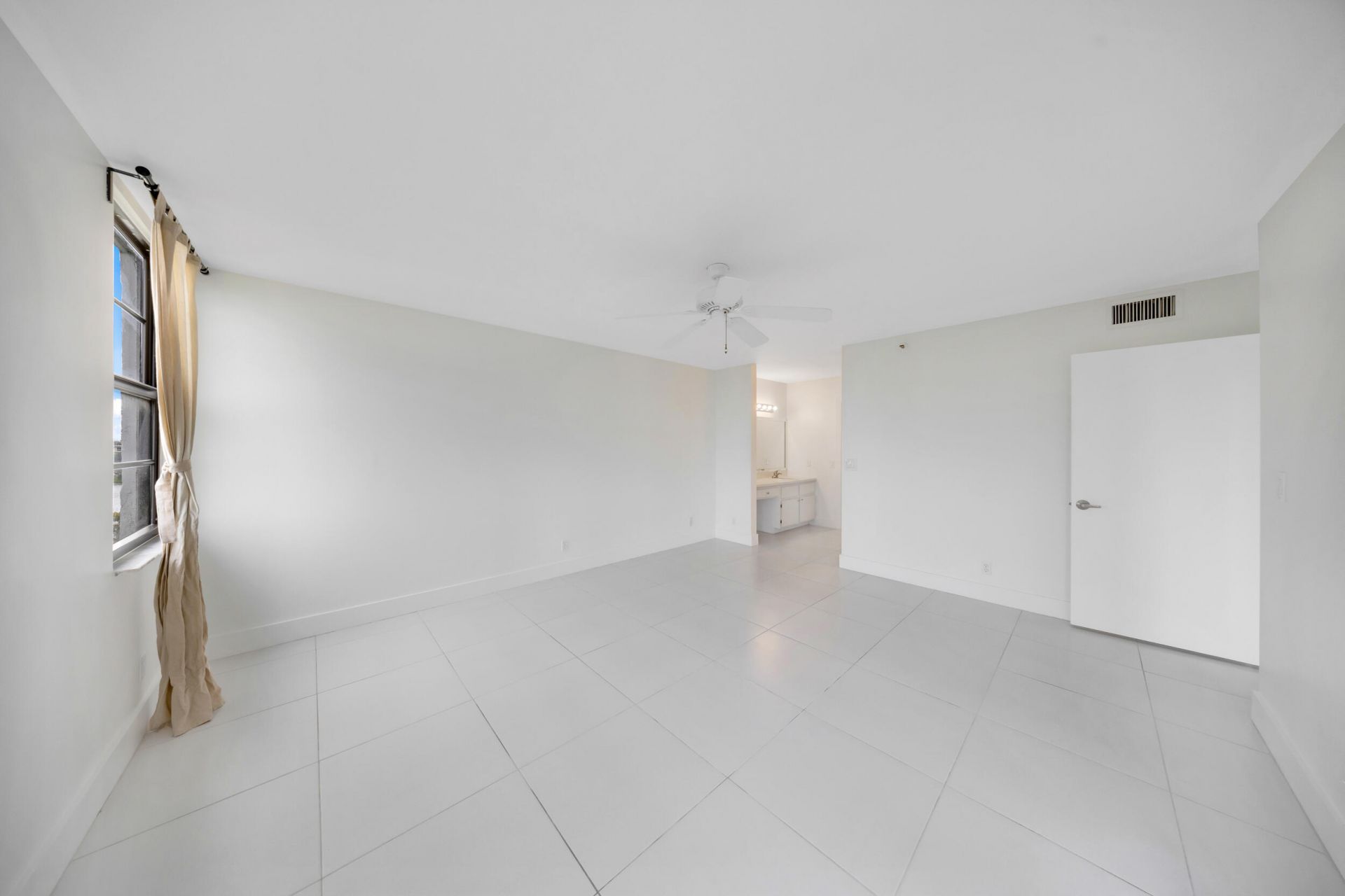 2217 Cypress Island Drive, Unit 602, Pompano Beach, FL 33069 Photo