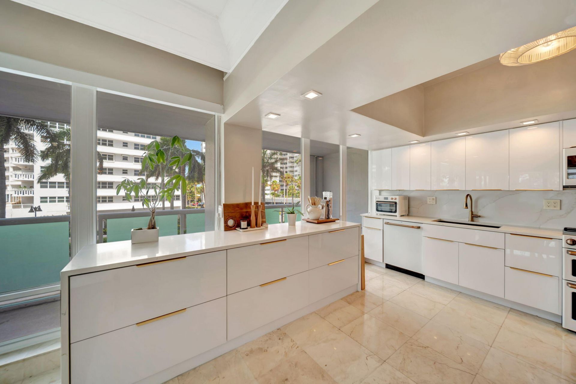 2100 S Ocean Lane, Unit 101-102, Fort Lauderdale, FL 33316 Photo