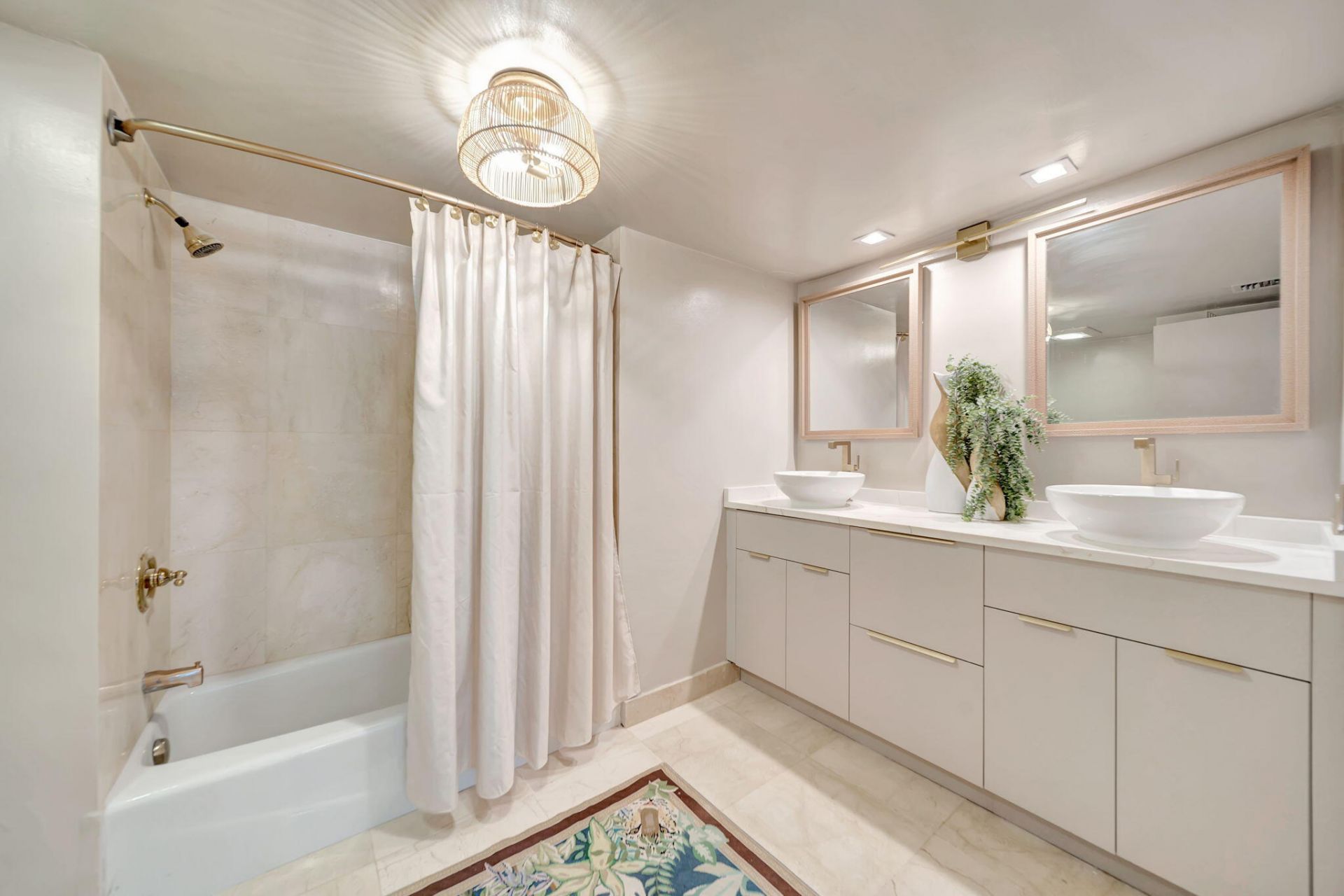 2100 S Ocean Lane, Unit 101-102, Fort Lauderdale, FL 33316 Photo