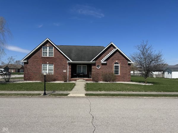 9162 Janelle Drive , Seymour, IN 47274
