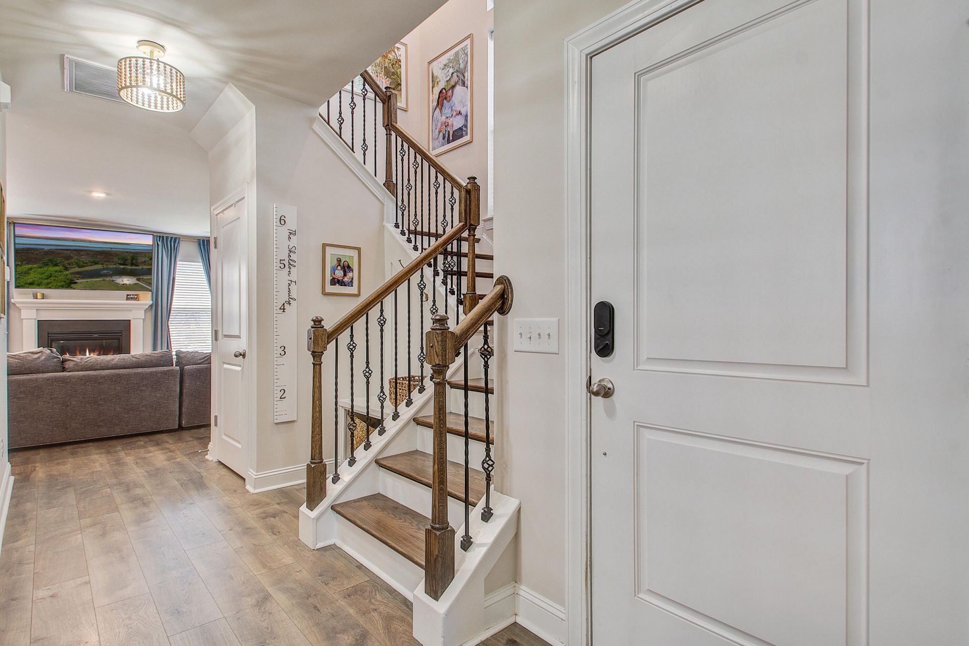 522 Spring Hollow Drive Photo 4