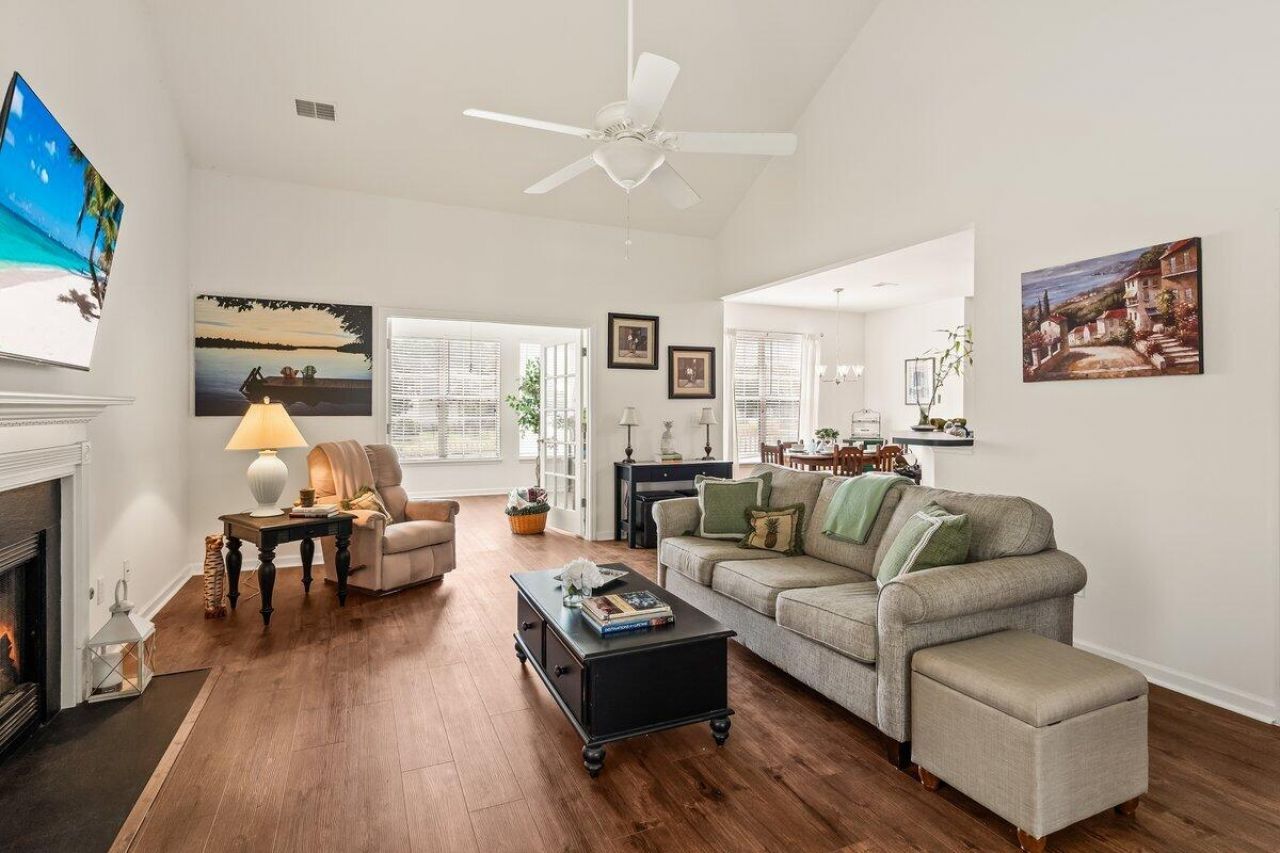 1864 Palmetto Isle Drive Photo 9