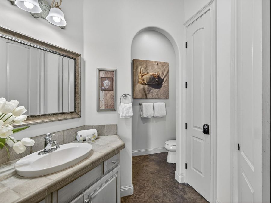 Property Image 28