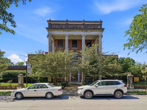 323 E 2nd Street, Unit 208, Covington, KY 41011