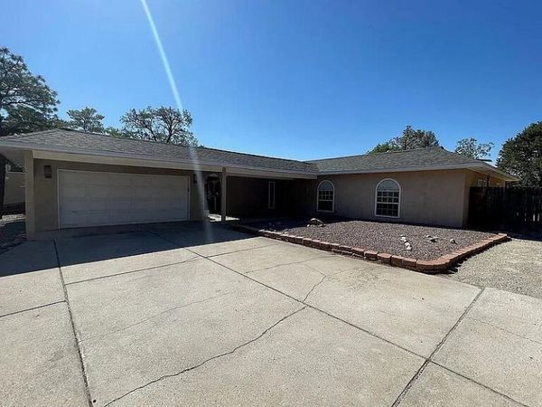 5316 Ironwood Drive NW, Albuquerque, NM 87114
