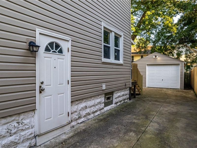 312 Upland Avenue , Akron, OH 44301 Photo 22
