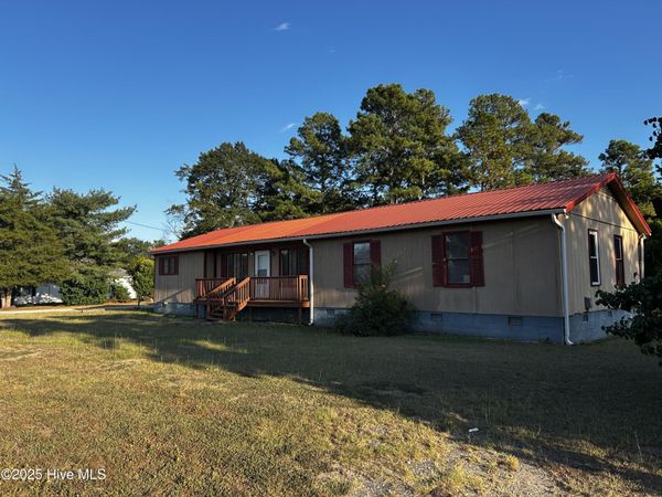 942 Highway 1 , Rockingham, NC 28379