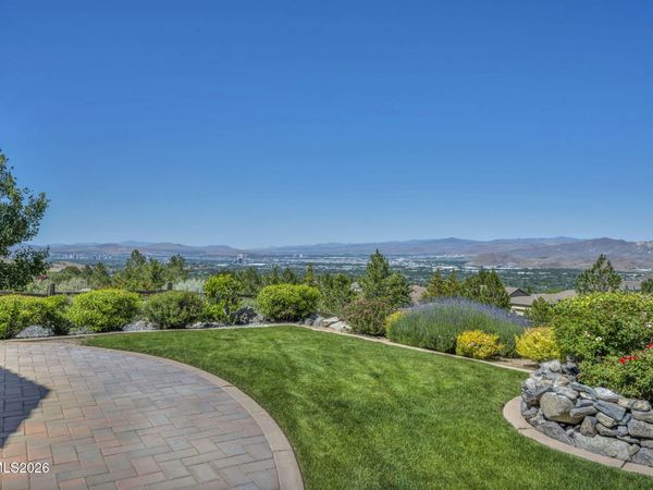 574 Echo Ridge Court, Reno, NV 89511