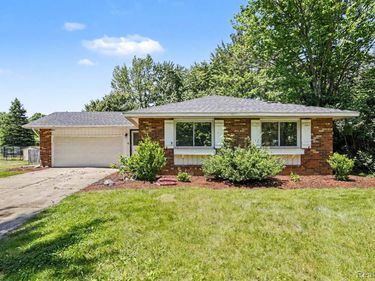 724 Chippewa Trail, Niles, Mi 49120