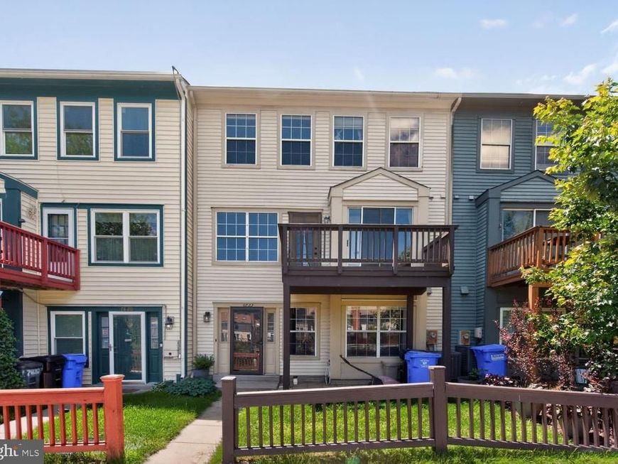 7822 Chapel Cove Drive, Laurel, MD 20707 Main Photo