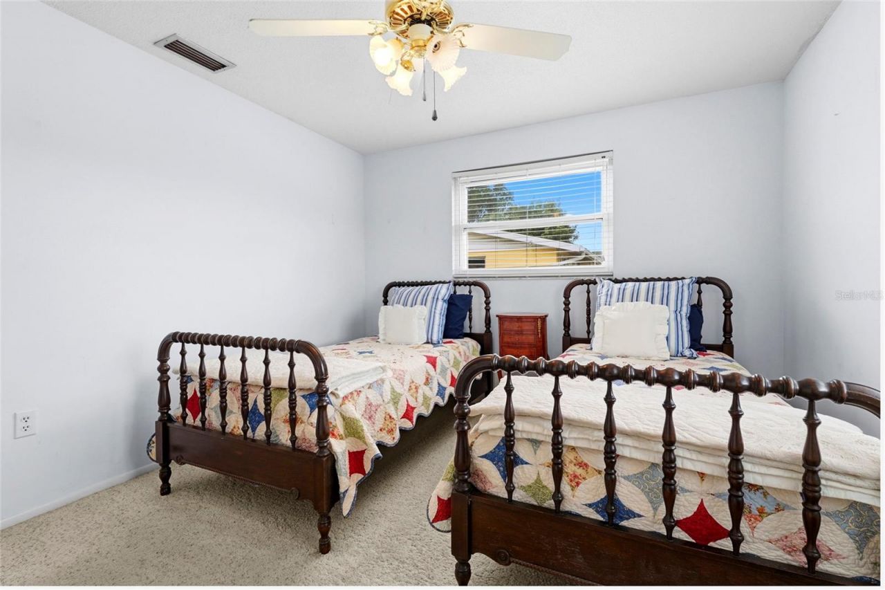 1006 De Leo Drive, Sarasota, FL 34243 Photo