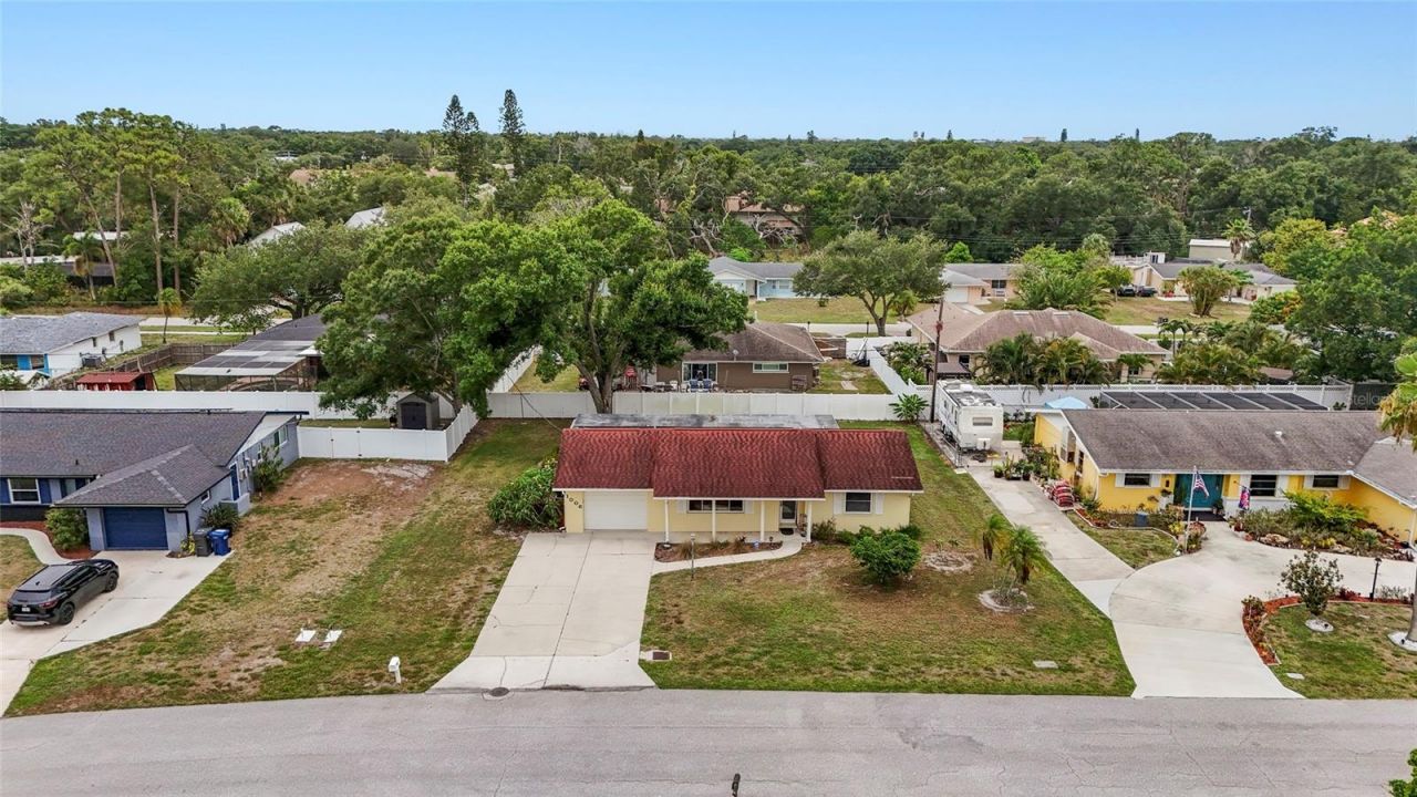 1006 De Leo Drive, Sarasota, FL 34243 Photo