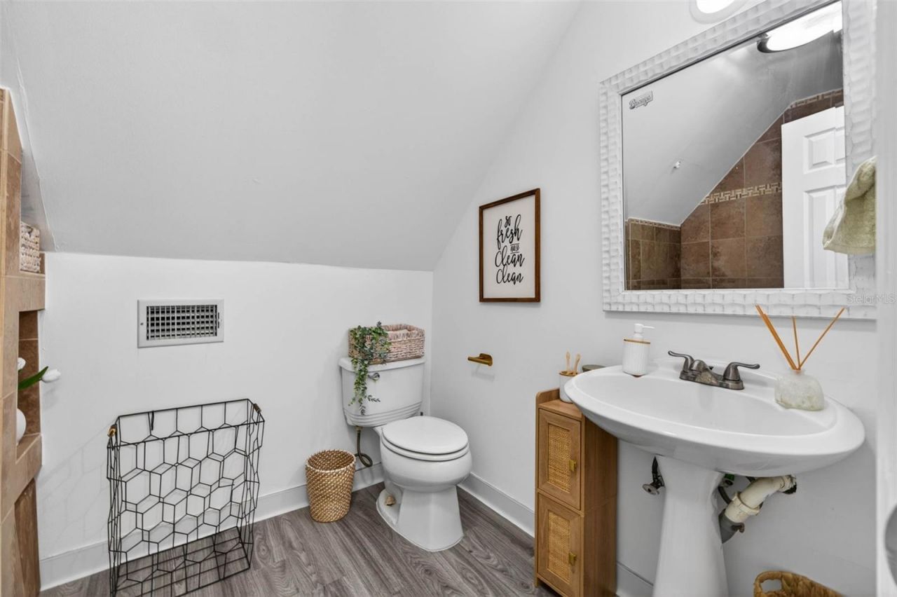 6070 66th Avenue N, Pinellas Park, FL 33781 Photo