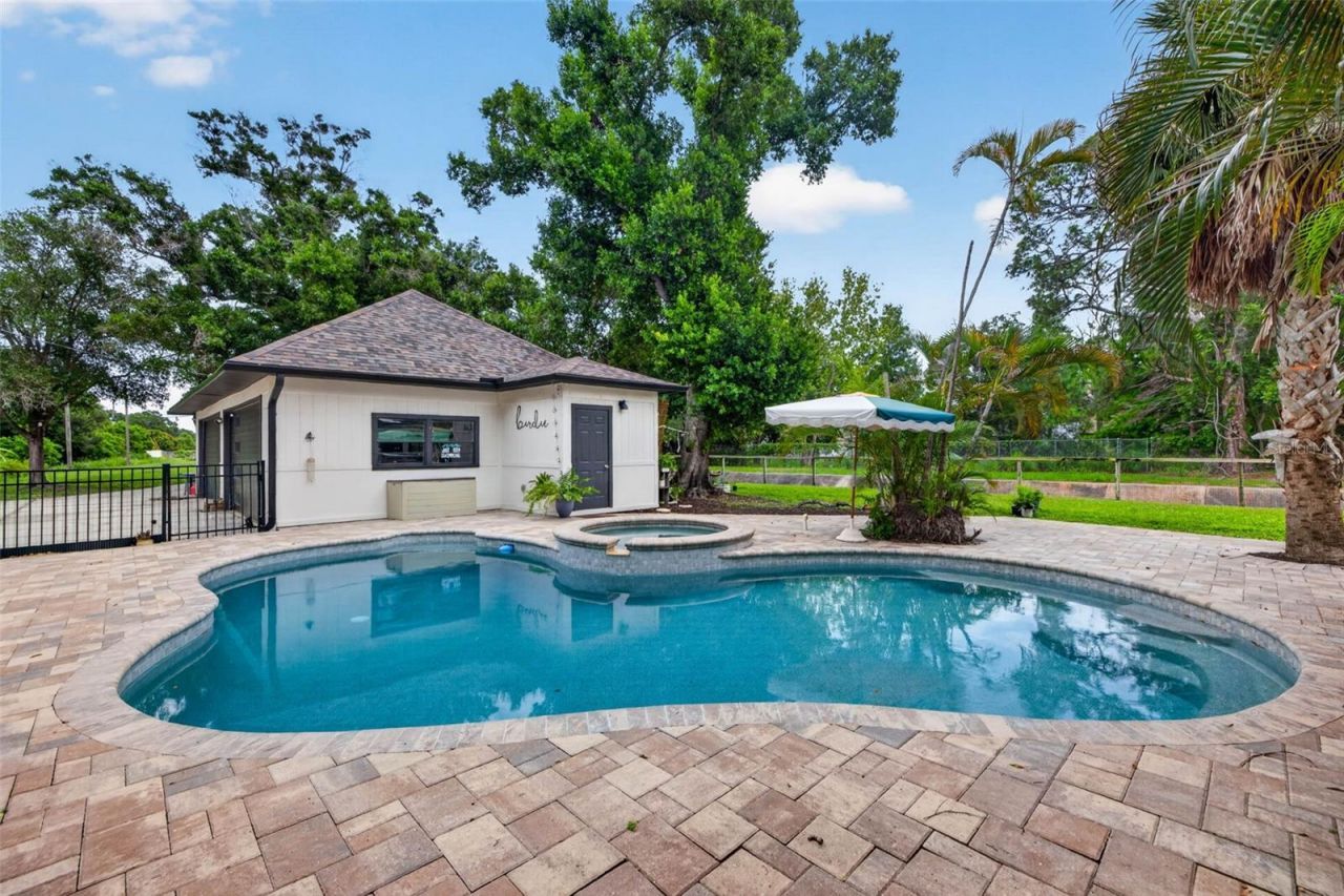 6070 66th Avenue N, Pinellas Park, FL 33781 Photo