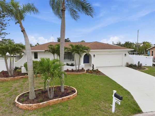 604 KINGSTON COURT , APOLLO BEACH, FL 33572