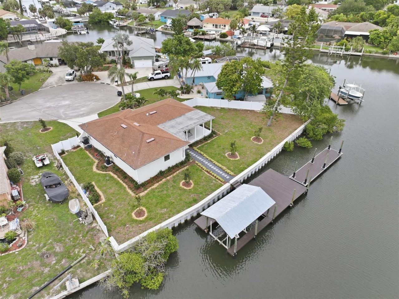 604 Kingston Court, Apollo Beach, FL 33572 Photo