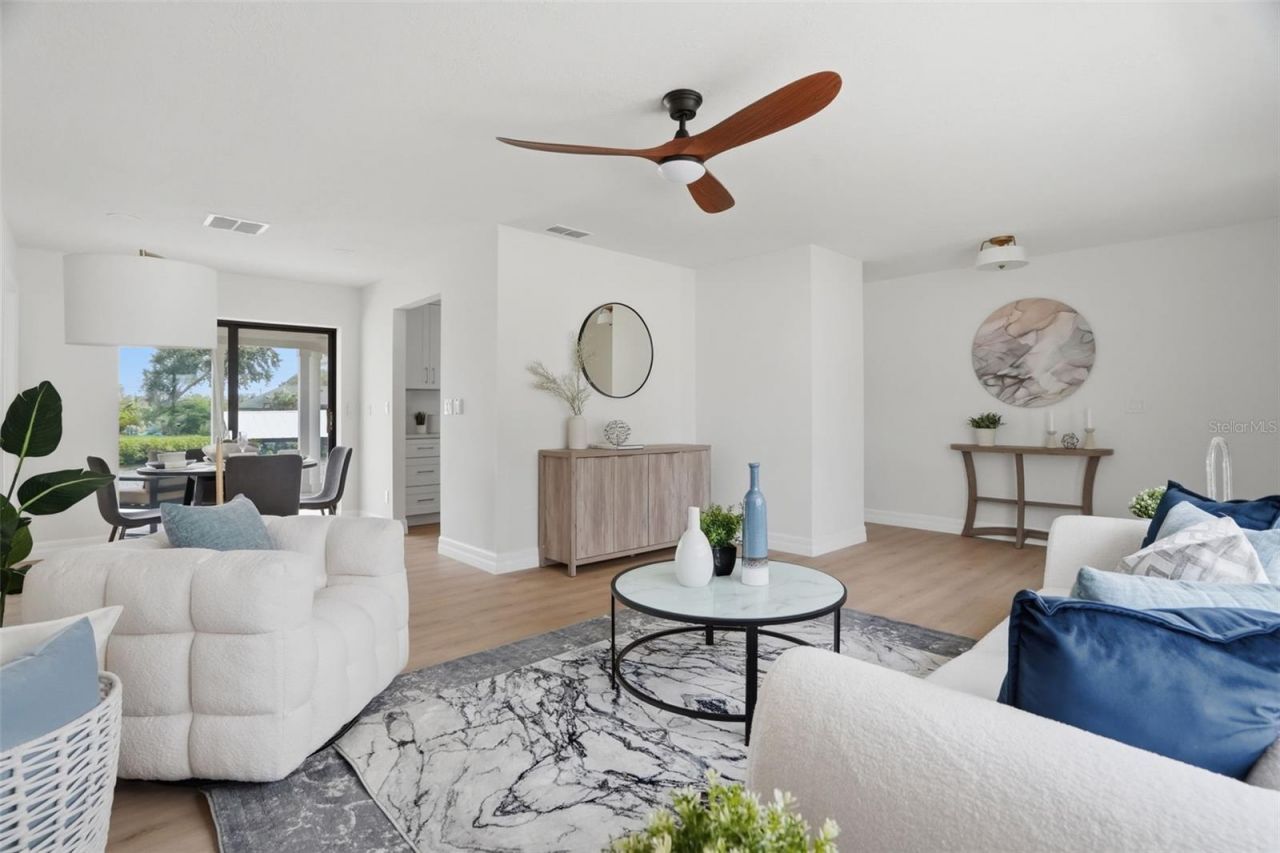 604 Kingston Court, Apollo Beach, FL 33572 Photo