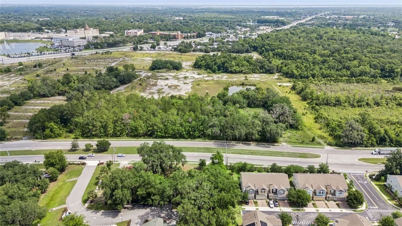 5245 N Ronald Reagan Blvd, Sanford, FL 32773 Photo