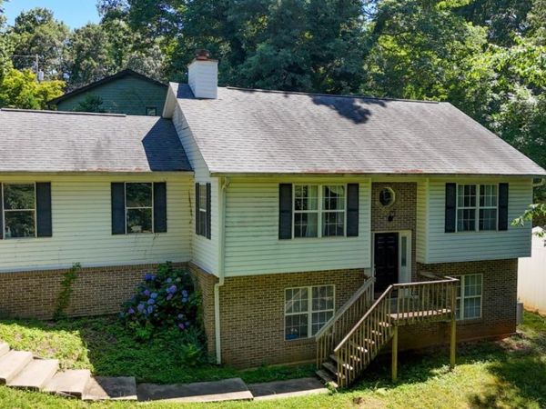 4301 Nesting Place, Oakwood, GA 30566