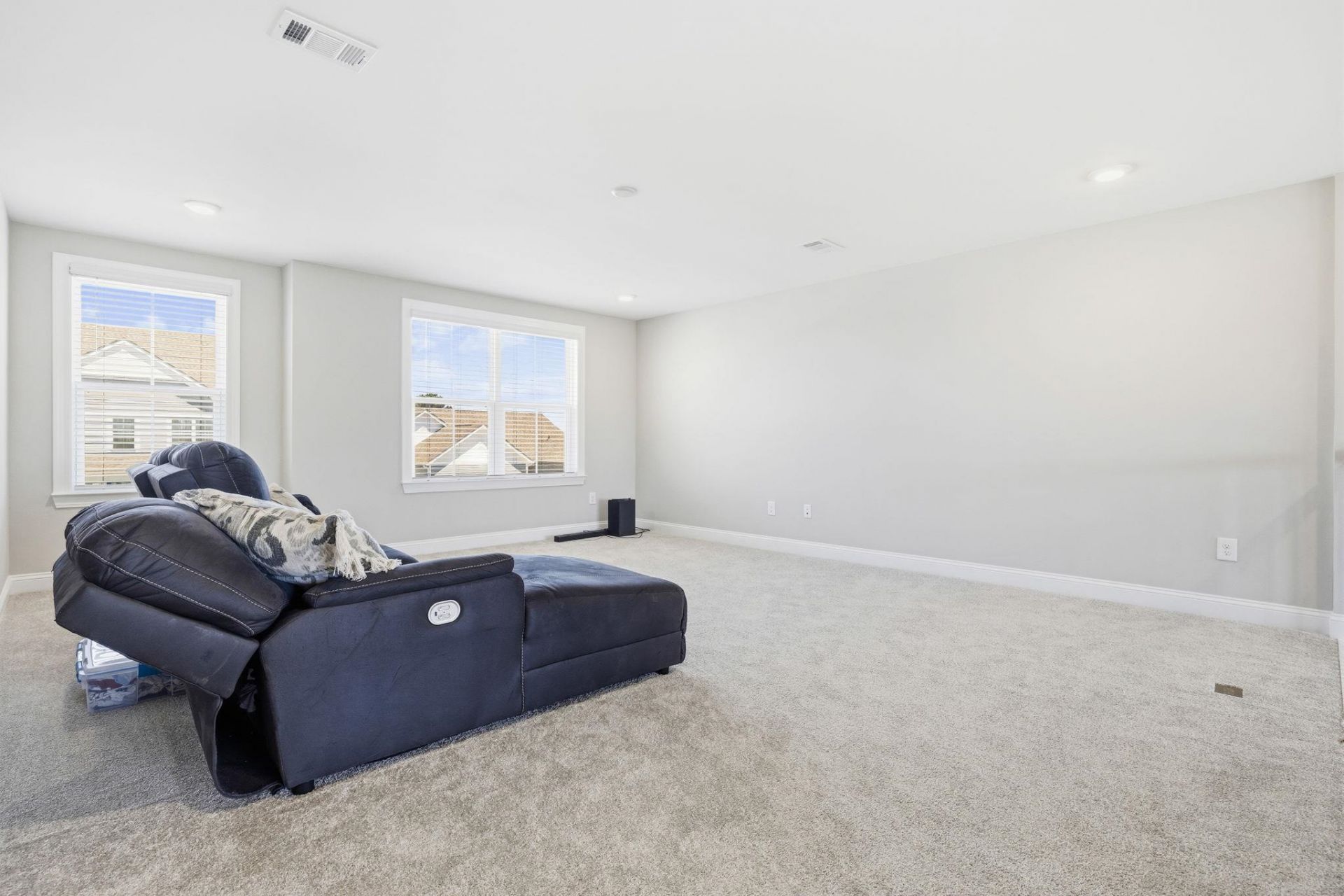 376 Mikita Dr. Photo 39