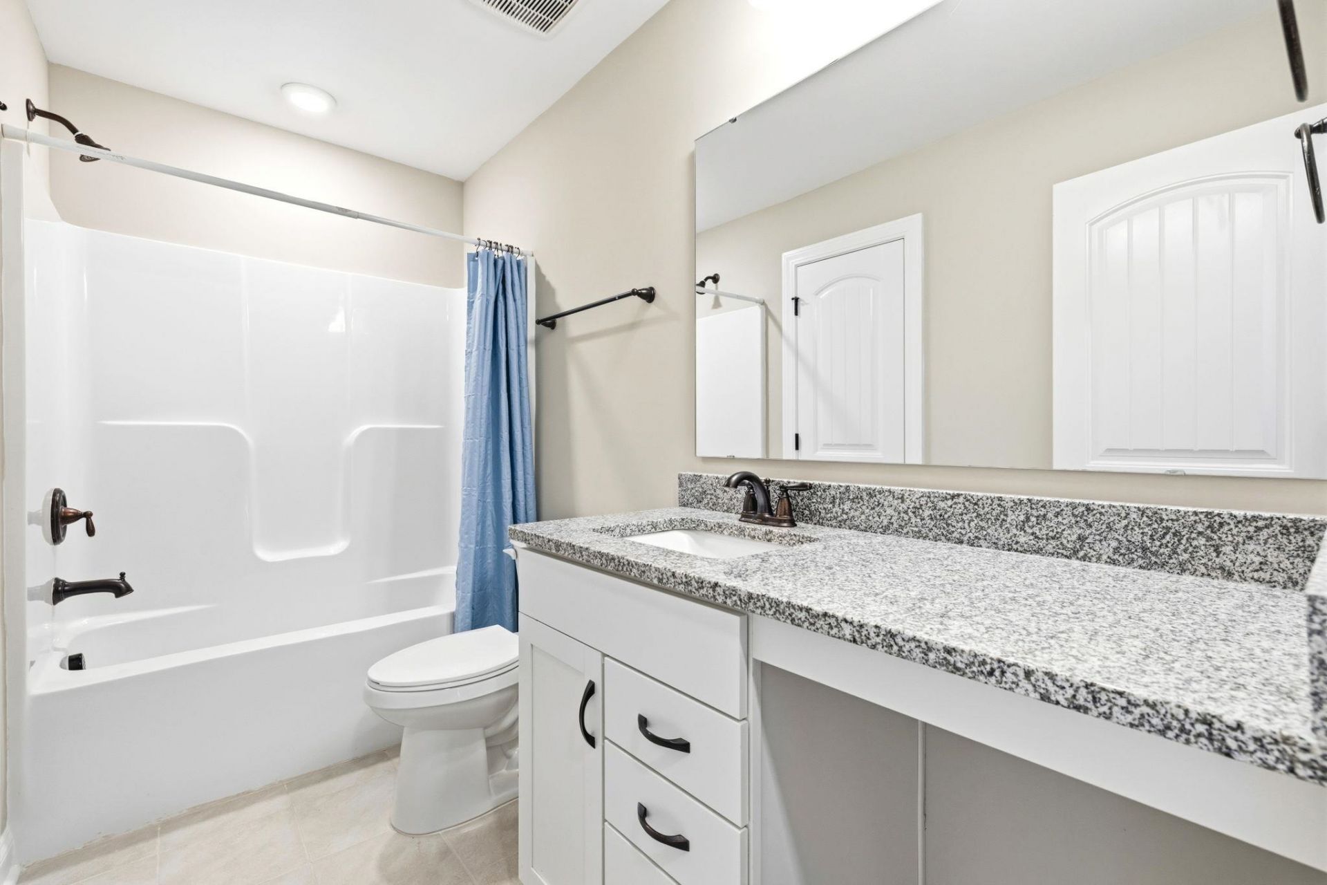 376 Mikita Dr. Photo 43