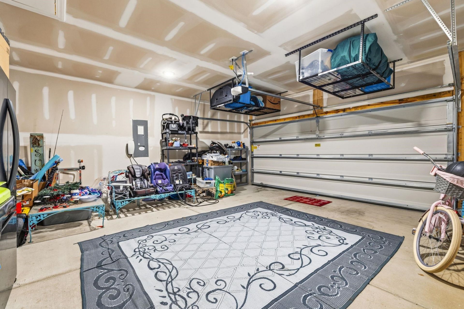 376 Mikita Dr. Photo 49