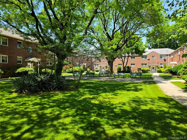 88-27 Shore Parkway , Unit 25, Howard Beach, NY 11414