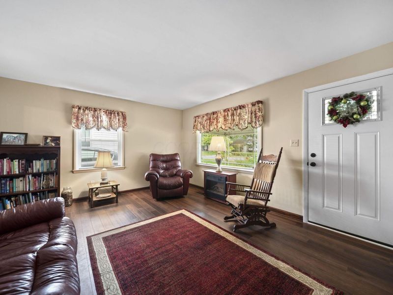 934 Blenheim Road, Columbus, OH 43224 Photo 13