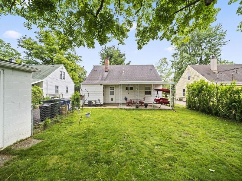 934 Blenheim Road, Columbus, OH 43224 Photo 28