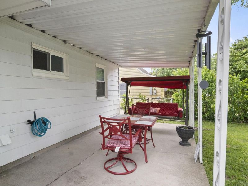 934 Blenheim Road, Columbus, OH 43224 Photo 30