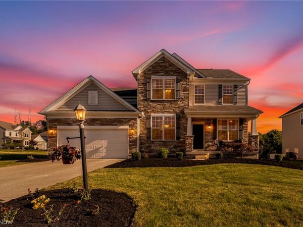 21017 Rockglen Drive, Strongsville, OH 44149
