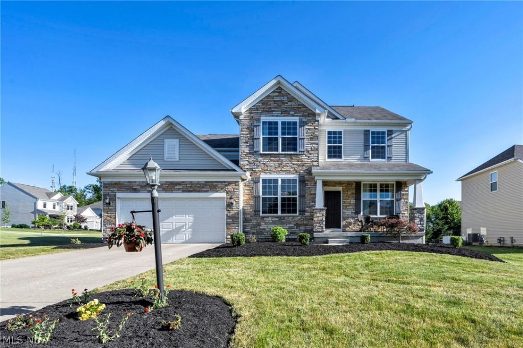 21017 Rockglen Drive, Strongsville, OH 44149 Main Photo