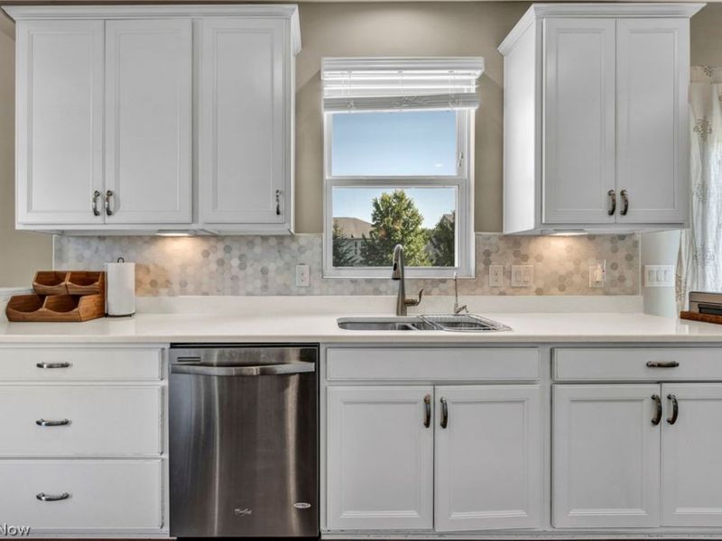 21017 Rockglen Drive , Strongsville, OH 44149 Photo 18