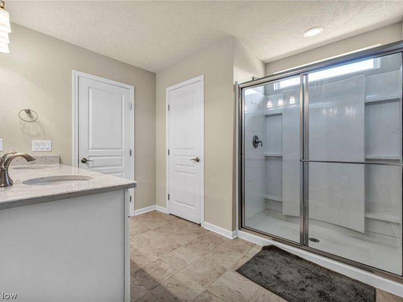 21017 Rockglen Drive , Strongsville, OH 44149 Photo 42