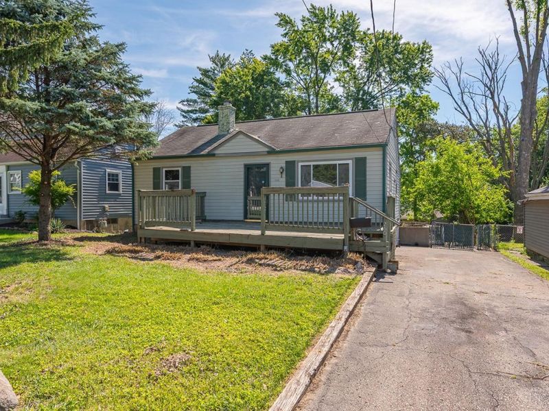 7260 Osceola Drive, Madeira, OH 45243 Photo 2