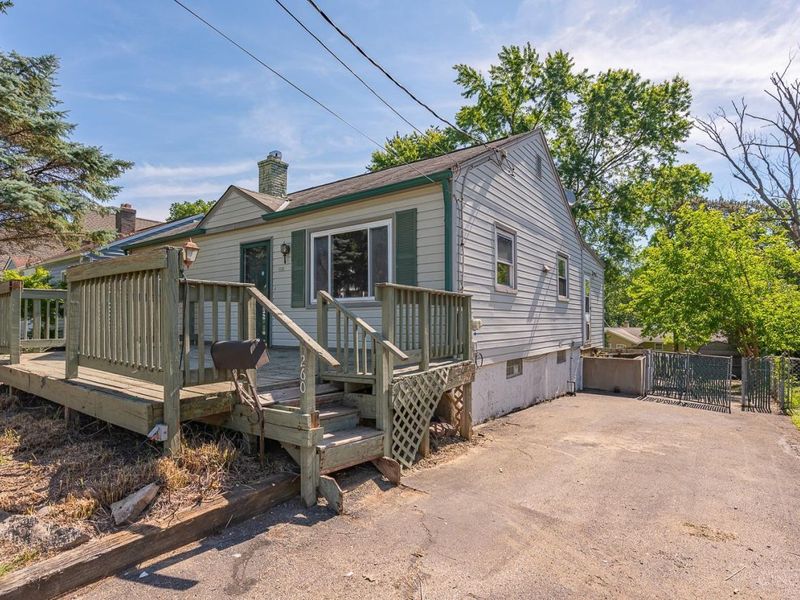 7260 Osceola Drive, Madeira, OH 45243 Photo 3