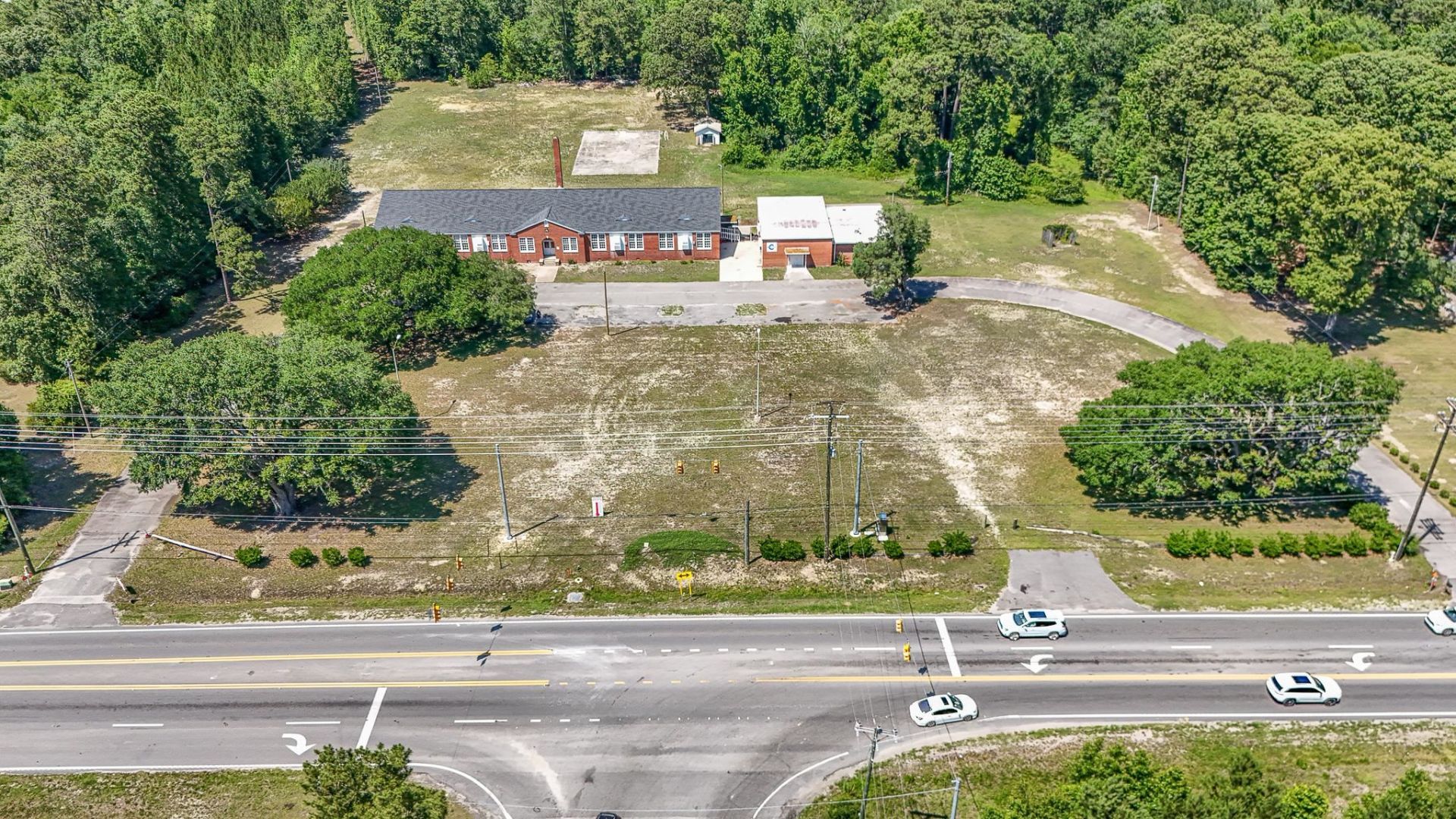 1403 Highway 90  Photo 25